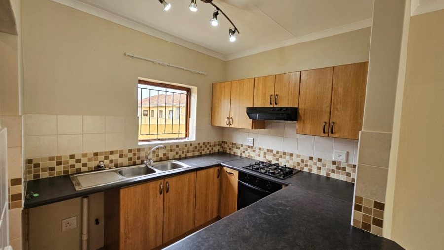 3 Bedroom Property for Sale in Sandbaai Western Cape